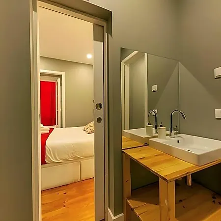 The Bridge Hotel Lisboa